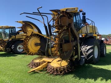 Main image New Holland 750BFI